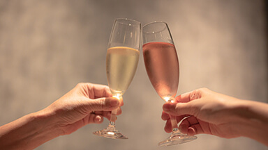 シャンパンで乾杯